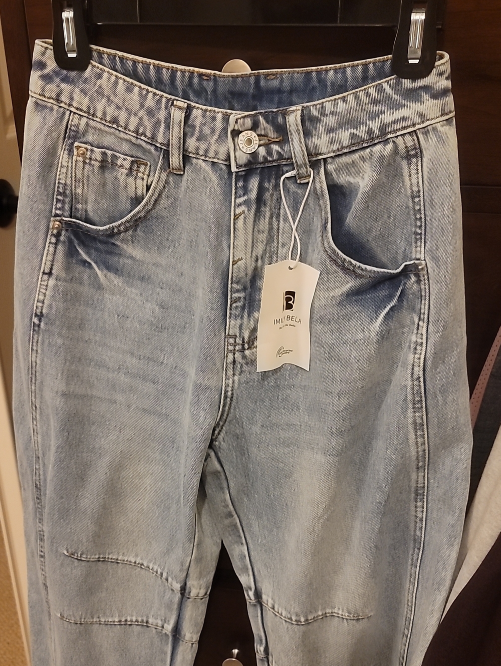 NWT Imily Bela High Rise Light Blue Barrel Relaxed Jeans Size 4
